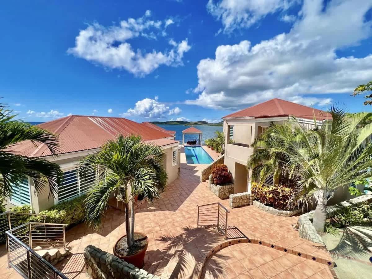 Cottage At Oceanfront Villa With Pool East End  Экстерьер фото